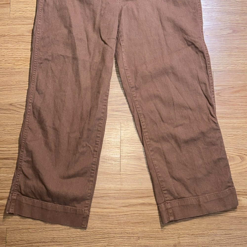 Quince Organic Stretch Cotton Twill Straight Leg
Cropped Pants - Picture 3 of 10